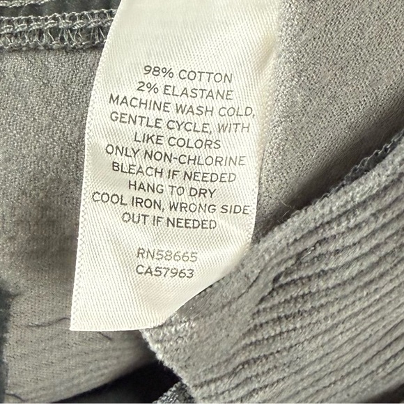 NEW Treasure & Bond Flare Pants Womens 8 Gray Corduroy Cords NWOT - Picture 5 of 9